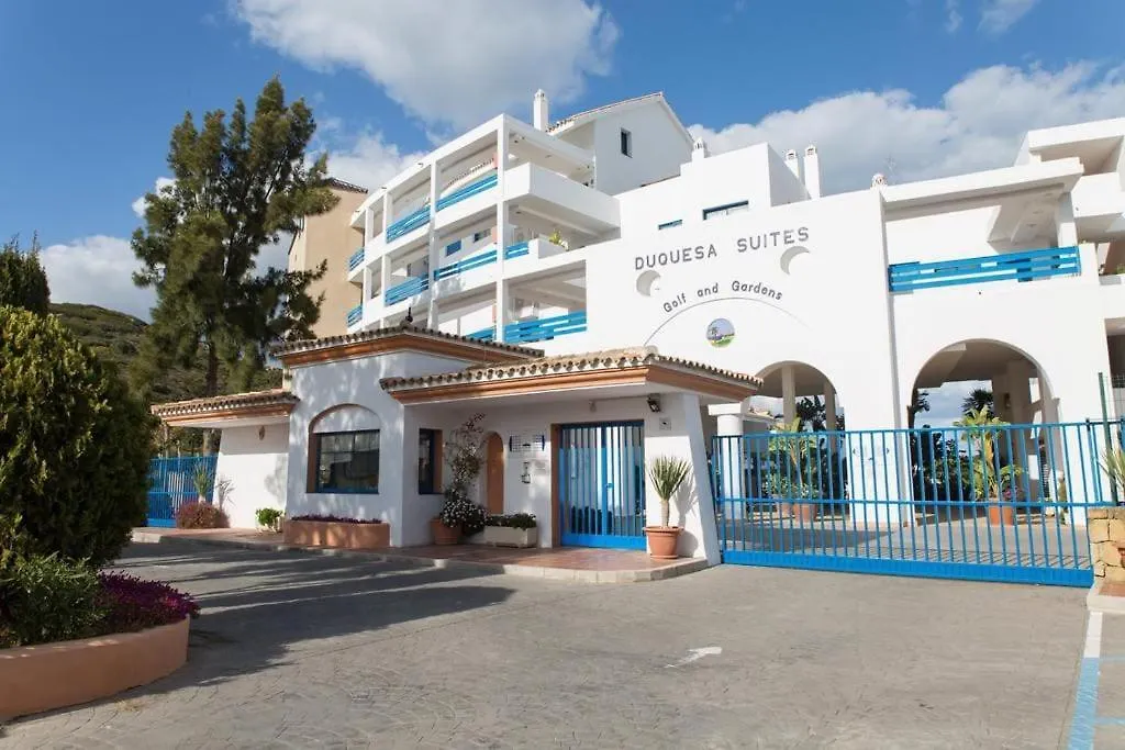 Duquesa Suites - Superb Sea Views & Overlooking Pool Manilva 0*,  Espanha