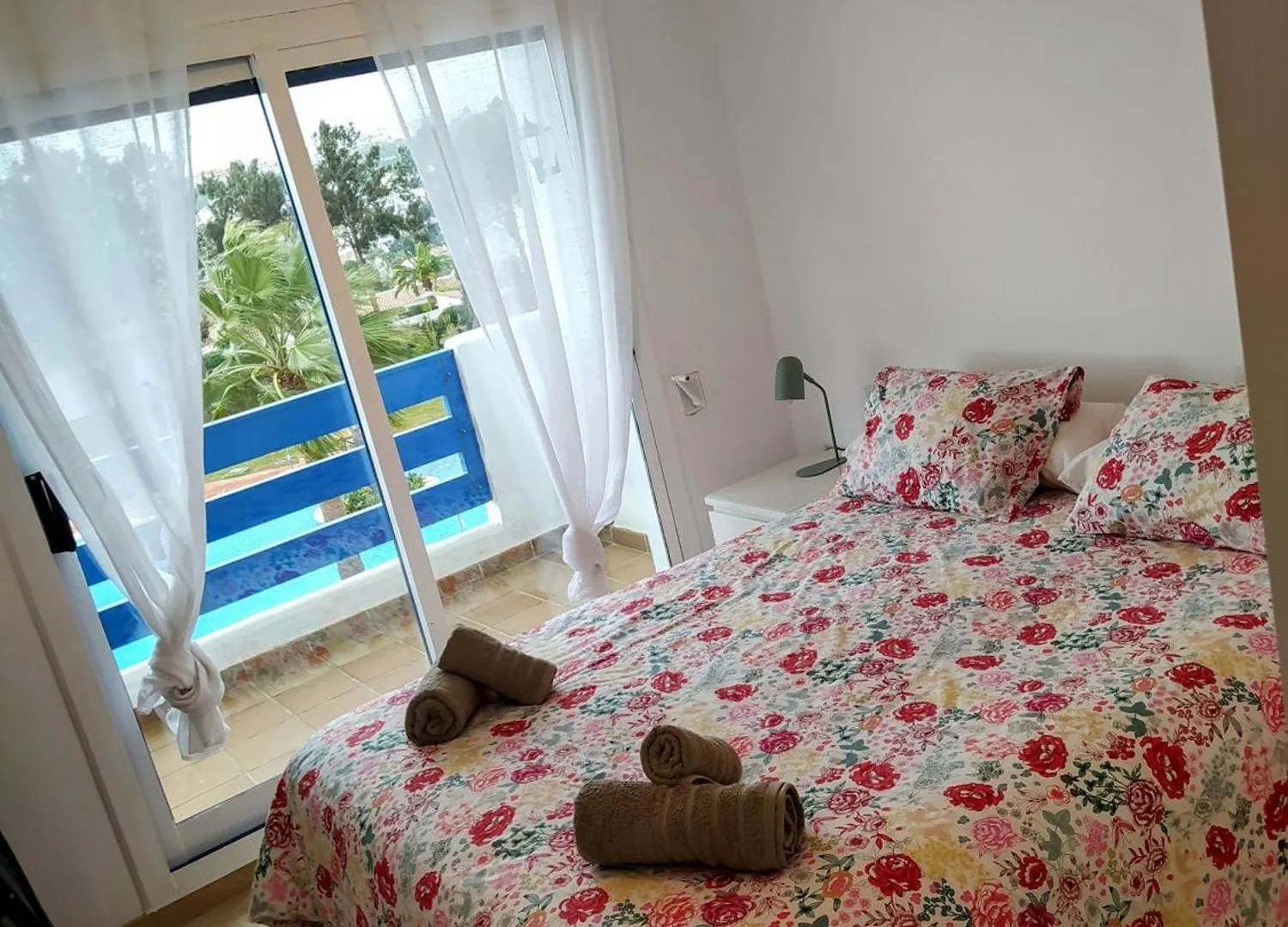 Duquesa Suites - Superb Sea Views & Overlooking Pool Manilva