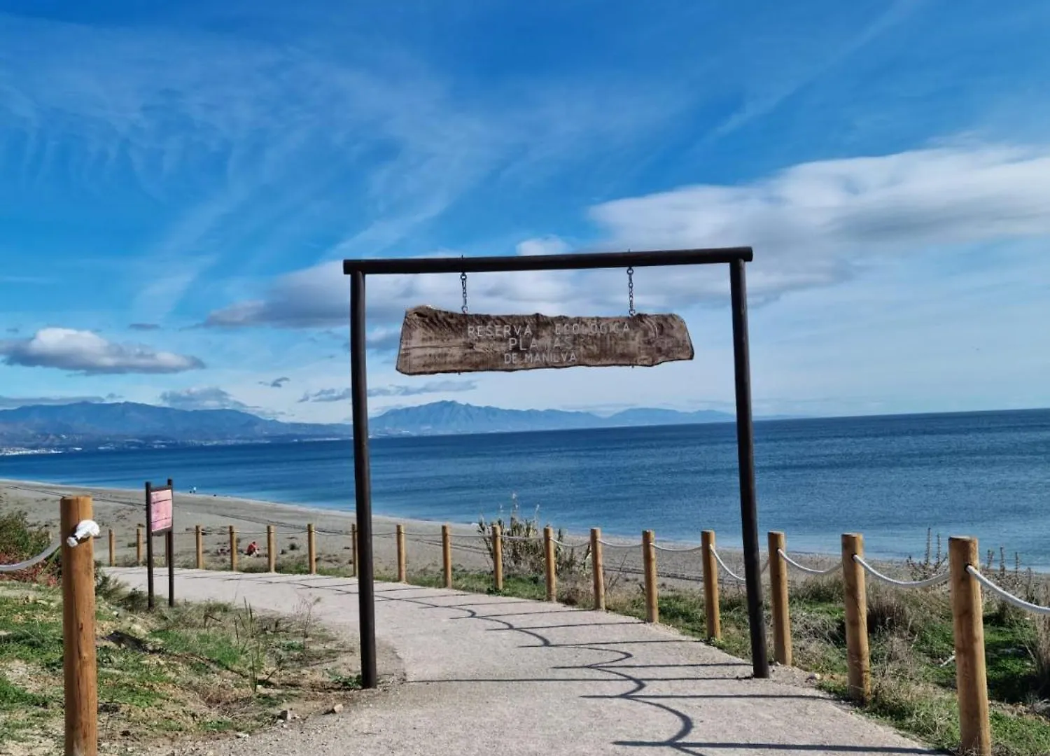 Duquesa Suites - Superb Sea Views & Overlooking Pool Manilva Espanha